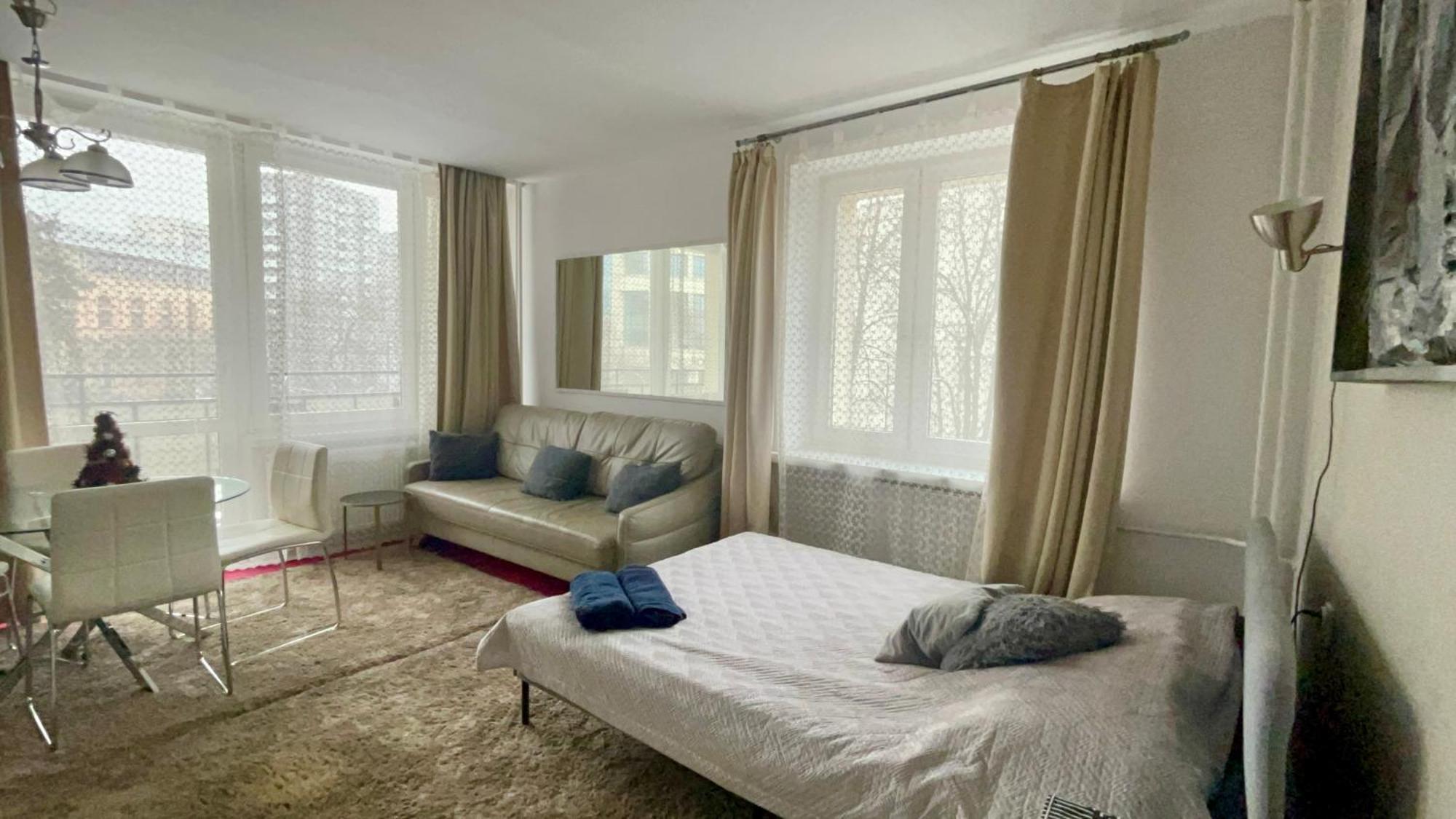 Perfect Location Two Bedrooms With Balkony Varsó Kültér fotó