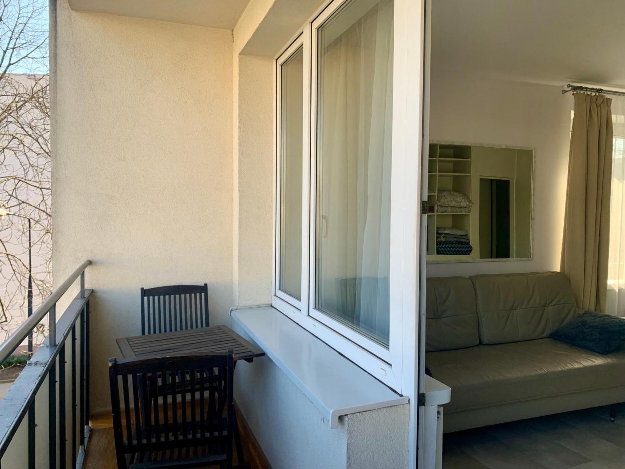 Perfect Location Two Bedrooms With Balkony Varsó Kültér fotó