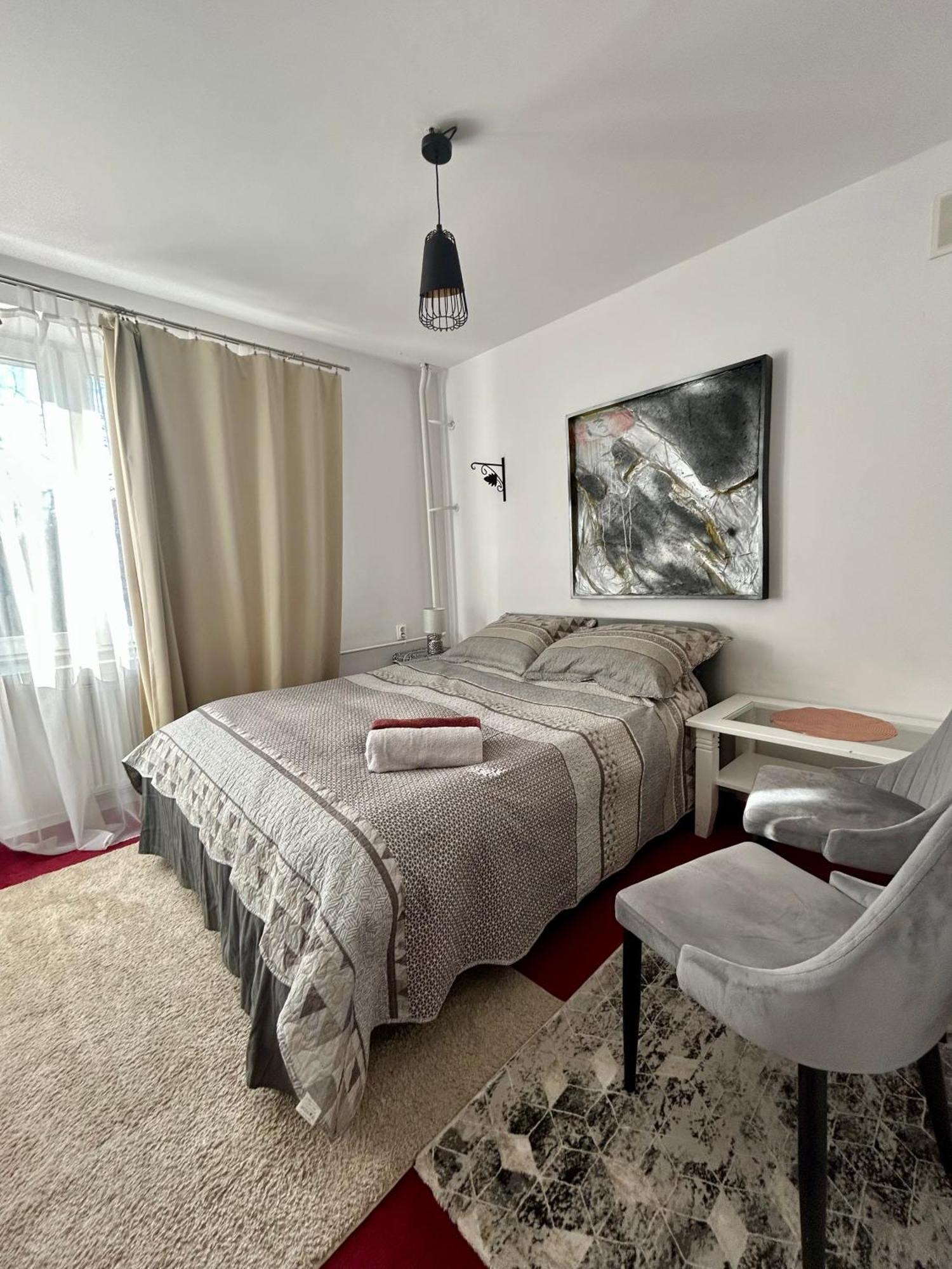 Perfect Location Two Bedrooms With Balkony Varsó Kültér fotó